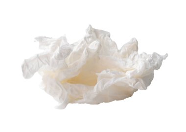 Vidalanmış veya buruşmuş beyaz kağıt topun yan görünümü kırpma yolu ile beyaz arkaplanda izole edilir.