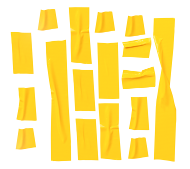 Kırışık veya buruşuk sarı yapıştırıcı bant veya şerit şeklinde kumaş bantların üst görünümü png dosya biçiminde kırpma yolu ile izole edilir.