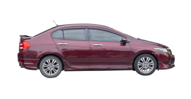 Kırmızı spor sedan aracın yan görünümü png dosya biçiminde kırpma yolu ile izole edilmiştir.