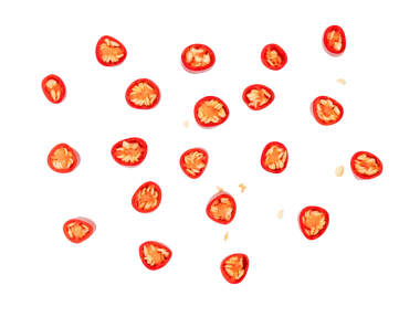 Üst görünüm kırmızı biber dilimleri veya dağınık parçalar png dosya biçiminde kırpma yolu ile izole edilir.