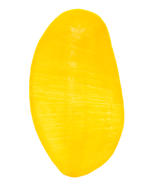 Olgun sarı mango meyvesinin yarısı png dosya biçiminde kırpma yolu ile izole edilir.