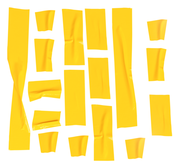 Kırışık veya buruşuk sarı yapıştırıcı bant veya şerit şeklinde kumaş bantların üst görünümü png dosya biçiminde kırpma yolu ile izole edilir.