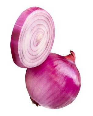 Tek bir soğan dilimli kırmızı ya da mor soğan soğanı beyaz arka planda kırpma yolu ile izole edilir..