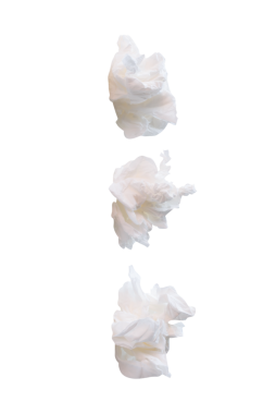 vida veya buruşmuş beyaz doku kağıt topları yan görünüm seti png dosya biçiminde kırpma yolu ile izole edilir.