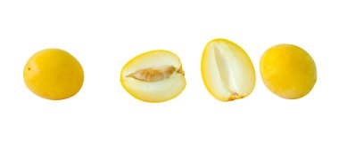 Taze, olgun, sarı Barhi palmiye ağaçlarının yarısı beyaz arka planda kırpma yolu ile izole edilmiştir. Müslümanlar için Ramazan ayında iftar yemeği kavramı