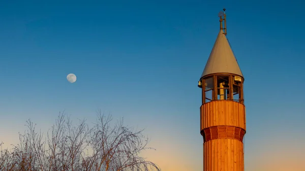 Foto Orizzontale Giorni Islamici Minareto Della Moschea Spazio Testo Vuoto — Foto Stock