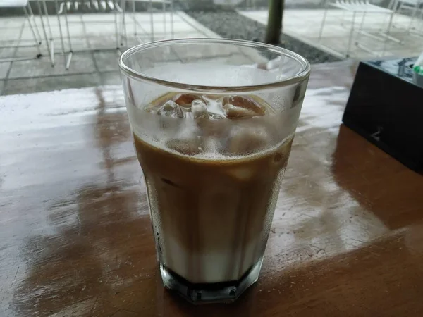 palm sugar iced coffee
