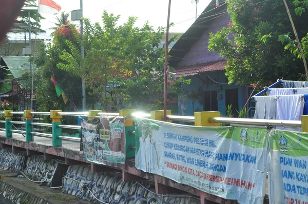 Banjarmasin Indonesia November 2022 Colorful Rainbow Houses Kampung Pelangi Banjarbaru — Stock Photo, Image