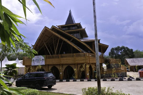 Τζαμί Kiram Στο Banjarbaru Ινδονησία Τοίχοι Είναι Κατασκευασμένοι Από Μπαμπού — Φωτογραφία Αρχείου