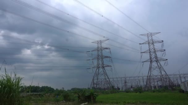 Time Lapse Spooky Dark Clouds Sky Electric Tower Electric Power — Stockvideo