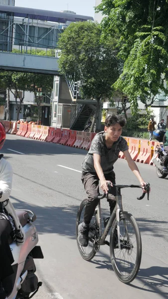 Young Man Cycling Side Street Surabaya East Java Indonesia December — Stock Photo, Image