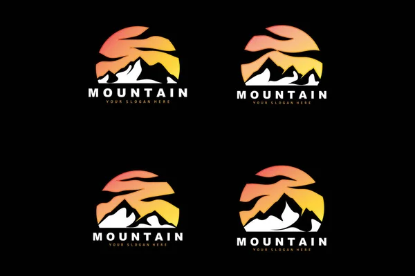 Berg Logo Design Vektor Ort Für Naturliebhaber Wanderer — Stockvektor