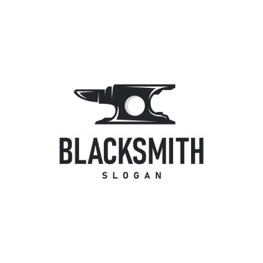 Siyah siluet antika atölye amblemli demircilik logosu tasarımı örs illüstrasyonunu oluşturdu