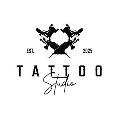 Siyah siluet illüstrasyon logo dövme makinesi eski moda minimalist konsept şablon dövme stüdyo tasarımı