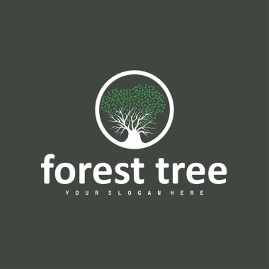 Ağaç silueti kavramı çocukların oyun alanı logosu oyun alanı doğal ağaç kavramı ve yeşil orman ağacı doğası ürün markası sembolü veya poster illüstrasyon şablonu olarak.