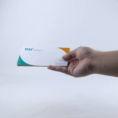 Gorontalo-Endonezya, Kasım 2022 - Endonezya İslami banka hesap defteri beyaz arka planda izole edildi