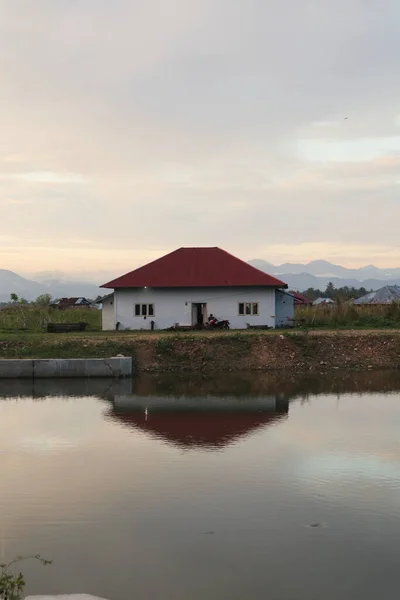 Casa Legno Sulla Riva Del Lago Limboto Gorontalo Indonesia — Foto Stock