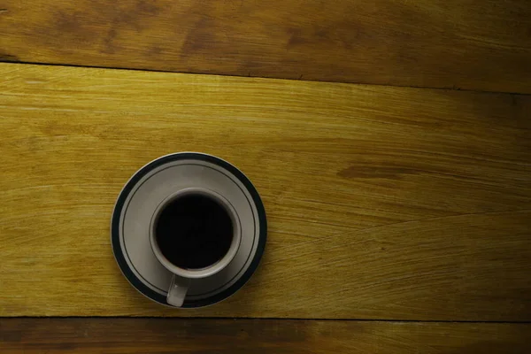 Tasse Schwarzen Kaffee Auf Einem Hölzernen Hintergrund Kopierraum — Stockfoto