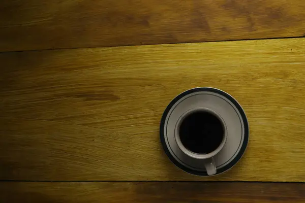 Tasse Schwarzen Kaffee Auf Einem Hölzernen Hintergrund Kopierraum — Stockfoto