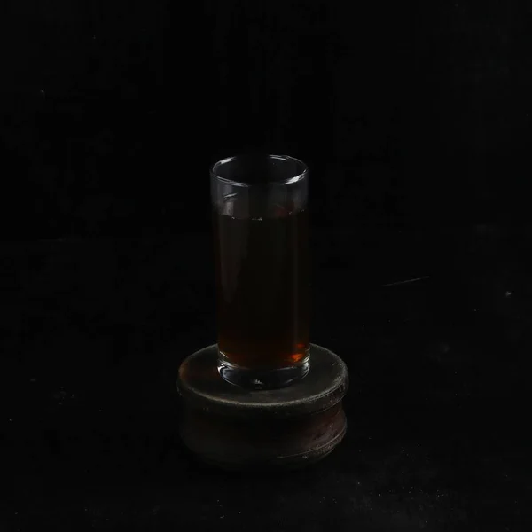 Чашка Чая Черном Фоне — стоковое фото