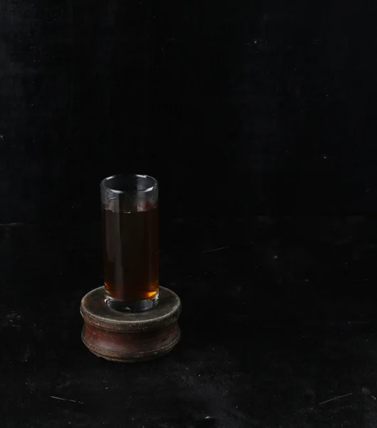 Чашка Чая Черном Фоне — стоковое фото