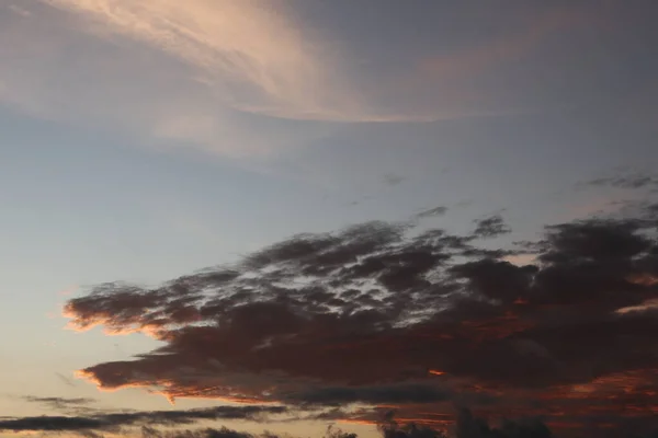 Sullo Sfondo Del Cielo Crepuscolo Cielo Nuvola Colorati Tramonto Cielo — Foto Stock