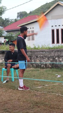 Gorontalo, Mart 2023 - Gençlik yarışmasını anmak için Tualango köyünün gençlik örgütü tarafından düzenlenen bir takunya yarışması