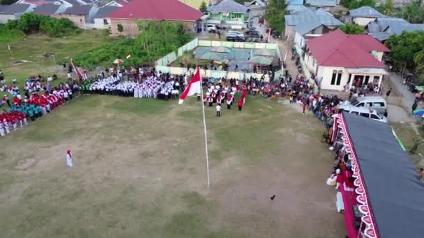Gorontalo Indonesien Augusti 2023 Flygfoto Indonesisk Flagga Sänka Ceremoni Bevittnad — Stockvideo