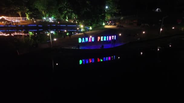 Luchtfoto Van Perintis Lake Nachts Gorontalo Indonesia — Stockvideo
