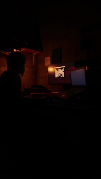 Vertical Footage Young Man Sitting Front Computer Night Dark Room — Vídeo de Stock