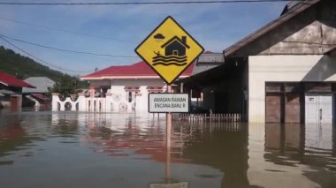 Tualango Köyü, Gorontalo, Endonezya 'da sel