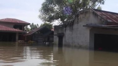 Tualango Köyü, Gorontalo, Endonezya 'da sel