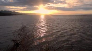 Gün batımı Limboto Gölü, Gorontalo