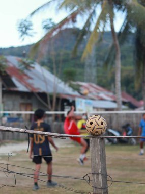 Sepak takraw top sahası