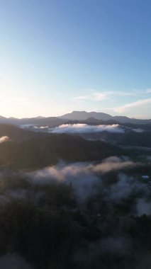 Sisli Dağ Manzarası Hava Görüntüsü