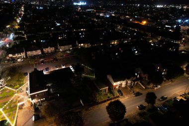 Gün batımında Şehrin Hava Görüntüsü