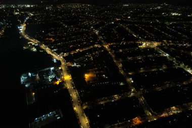 Görkemli Yüksek Açı Şehir Gece Hava Görüntüsü