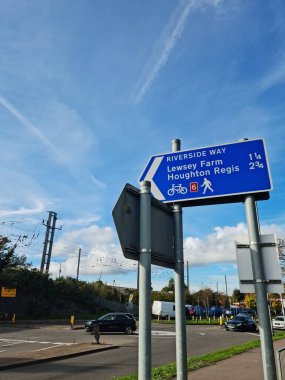 İngiliz Yolları ve Trafiği