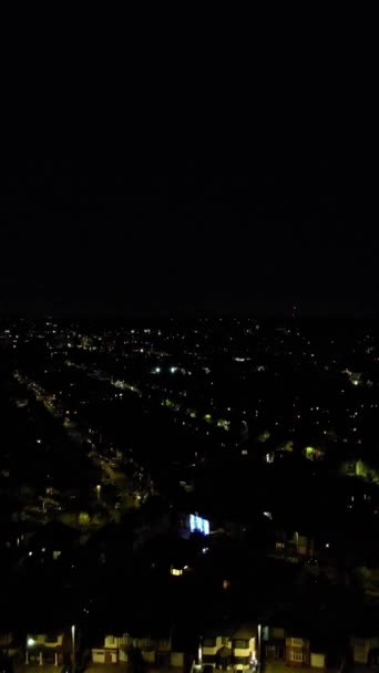 Zdjęcia Lotnicze British City Oświetlone Ulice Drogi Nocy Widok Kamery — Wideo stockowe