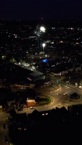 Zdjęcia Lotnicze British City Oświetlone Ulice Drogi Nocy Widok Kamery — Wideo stockowe