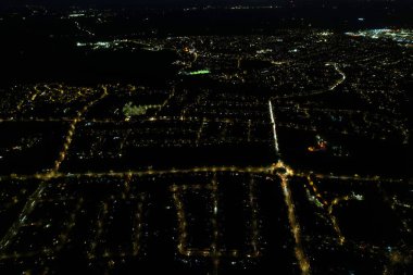 Görkemli Yüksek Açı Şehir Gece Hava Görüntüsü