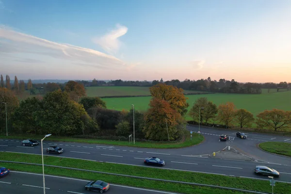 İngiltere 'nin St. Albans kentindeki İngiliz Manzarası ve Kırsal Bölgesi Güzel Hava Manzarası