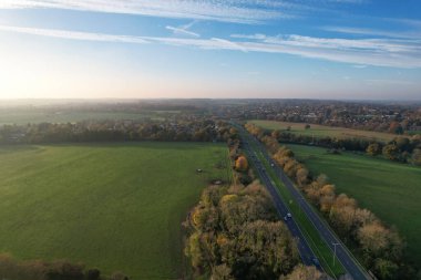 İngiltere 'nin St. Albans kentindeki İngiliz Manzarası ve Kırsal Bölgesi Güzel Hava Manzarası