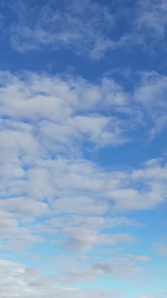Güçlü Rüzgarlar Hızlı Bulutlar Ngiltere Üzerinde Zaman Süreleri — Stok video