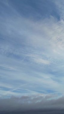 İngiltere üzerindeki Hava Görüntüleri En Güzel ve Renkli Bulutlu Gökyüzü.