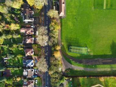 Britanya 'nın Luton şehrinin güzel hava manzarası açık güneşli bir kış gününde