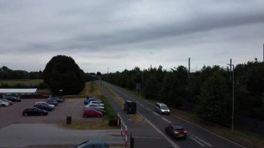 Alacakaranlık vakti Luton City 'nin hava görüntüleri 