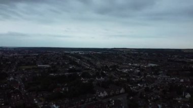 Alacakaranlık vakti Luton City 'nin hava görüntüleri 
