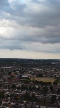 Günbatımında Merkez Luton Şehir ve Binalarının Yüksek Açılı Görüntüleri, İngiltere 'nin Modern ve Tarihi İngiltere Görüntüsü