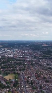 Günbatımında Merkez Luton Şehir ve Binalarının Yüksek Açılı Görüntüleri, İngiltere 'nin Modern ve Tarihi İngiltere Görüntüsü